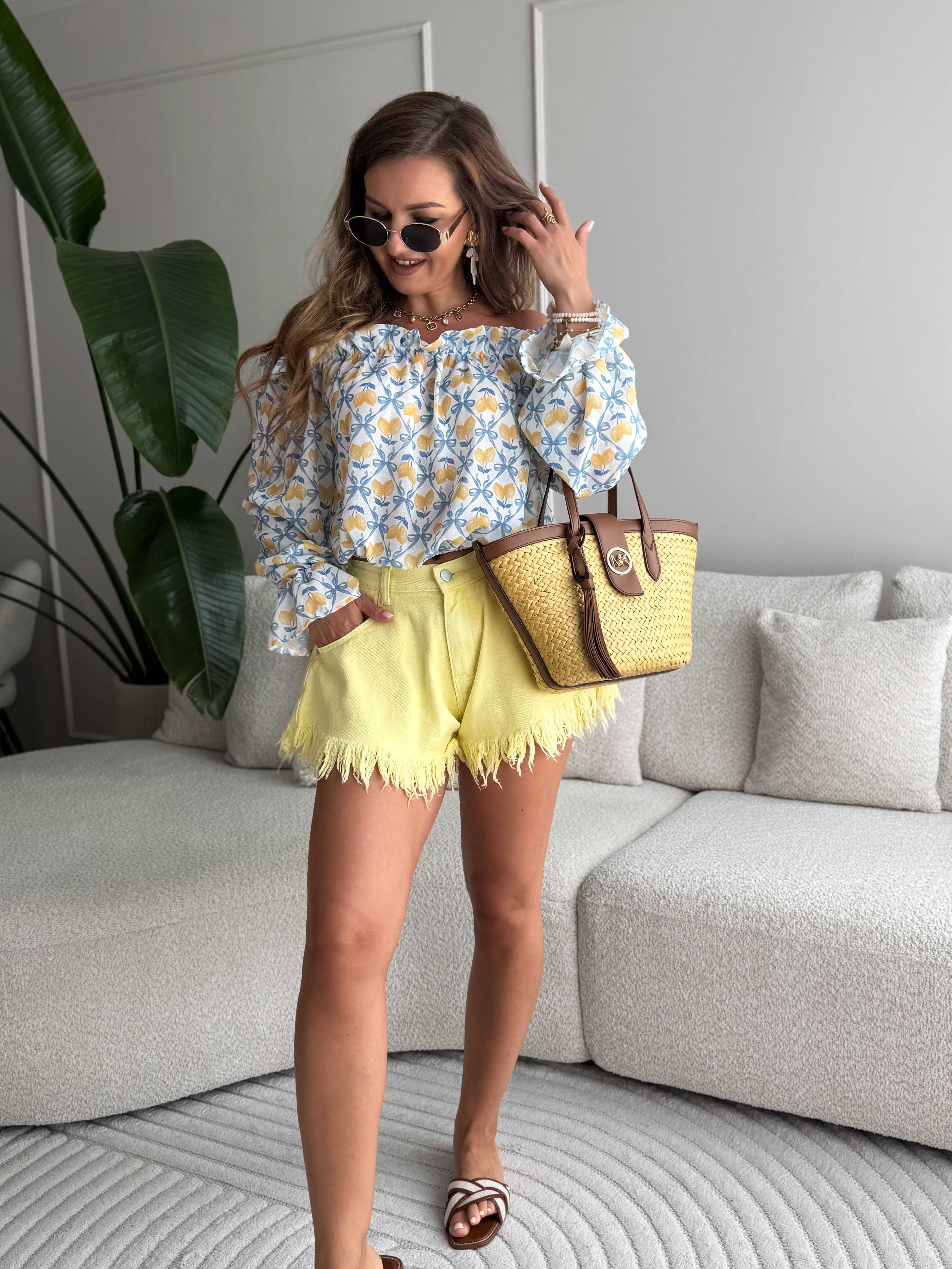 Karla off-shoulder blouse limon