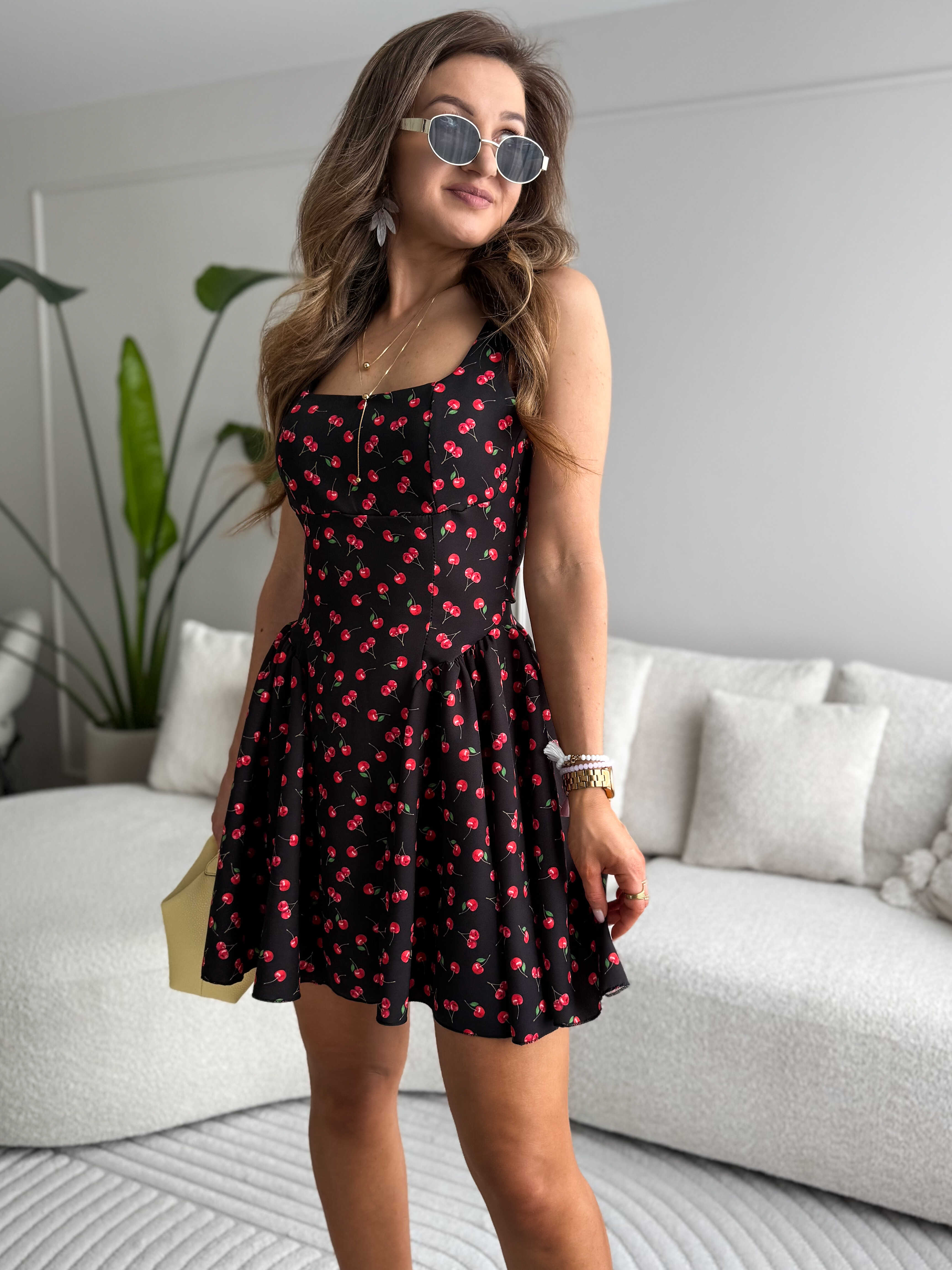 Cherry dress black