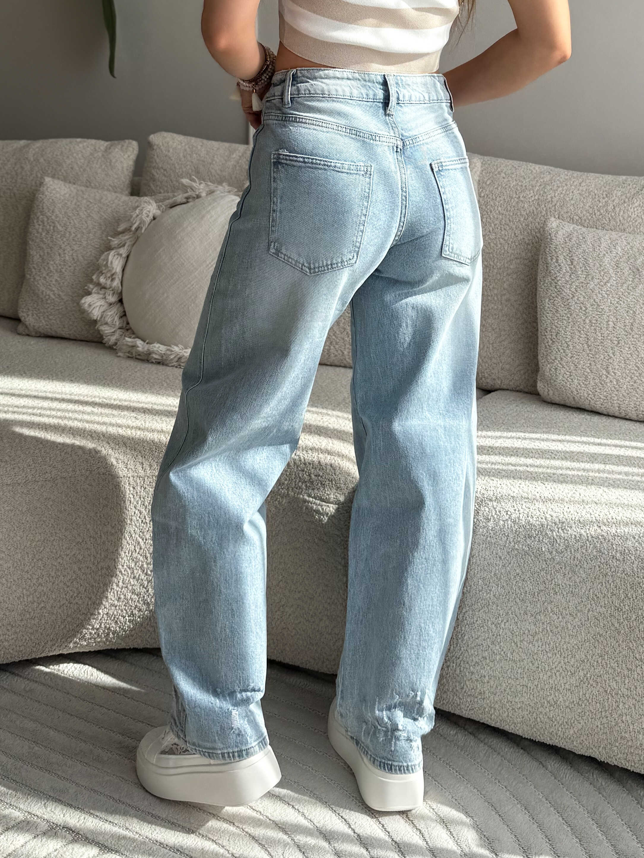 Crystal hearts barrel jeans