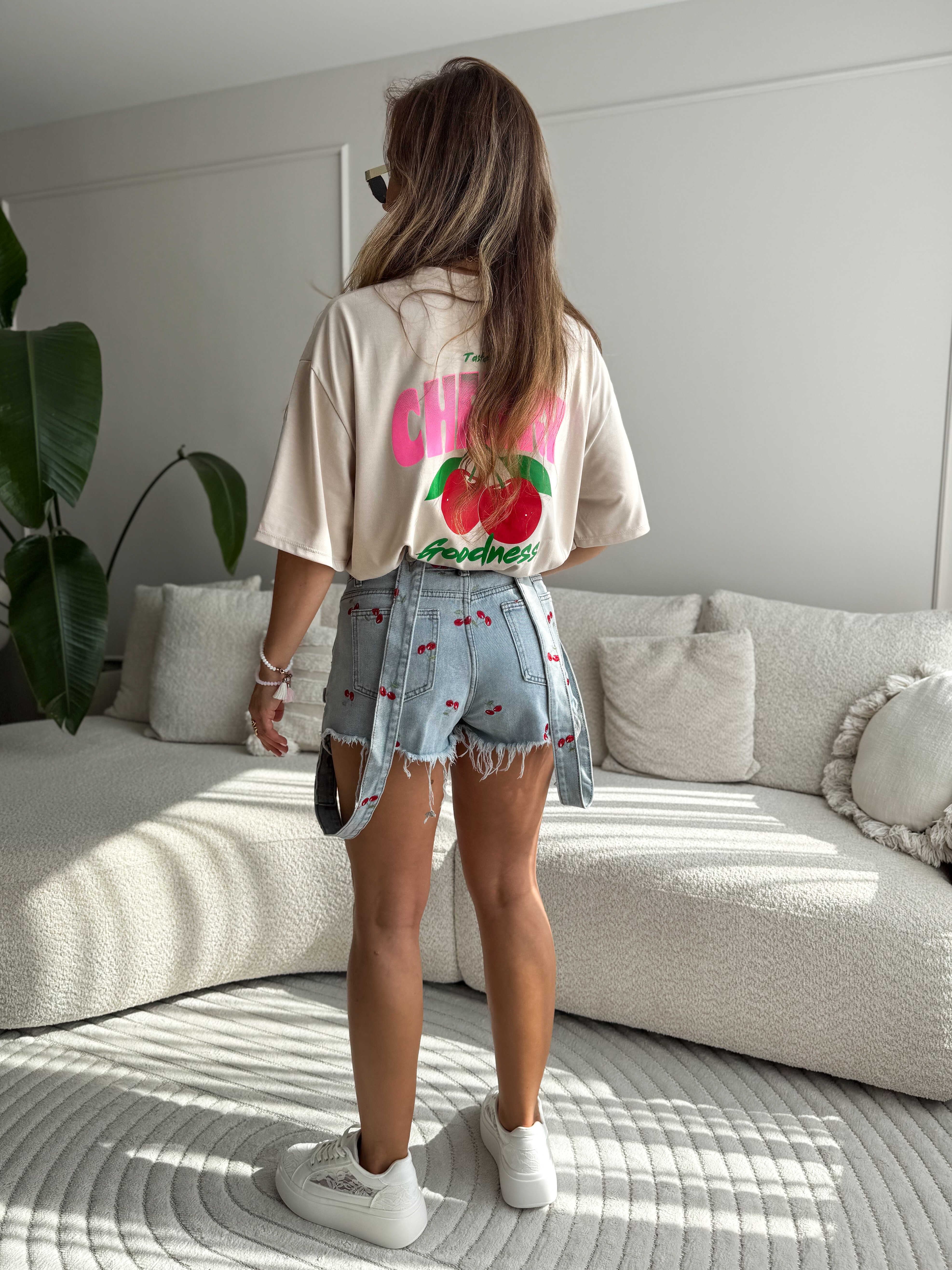 Caroline Short Cherry