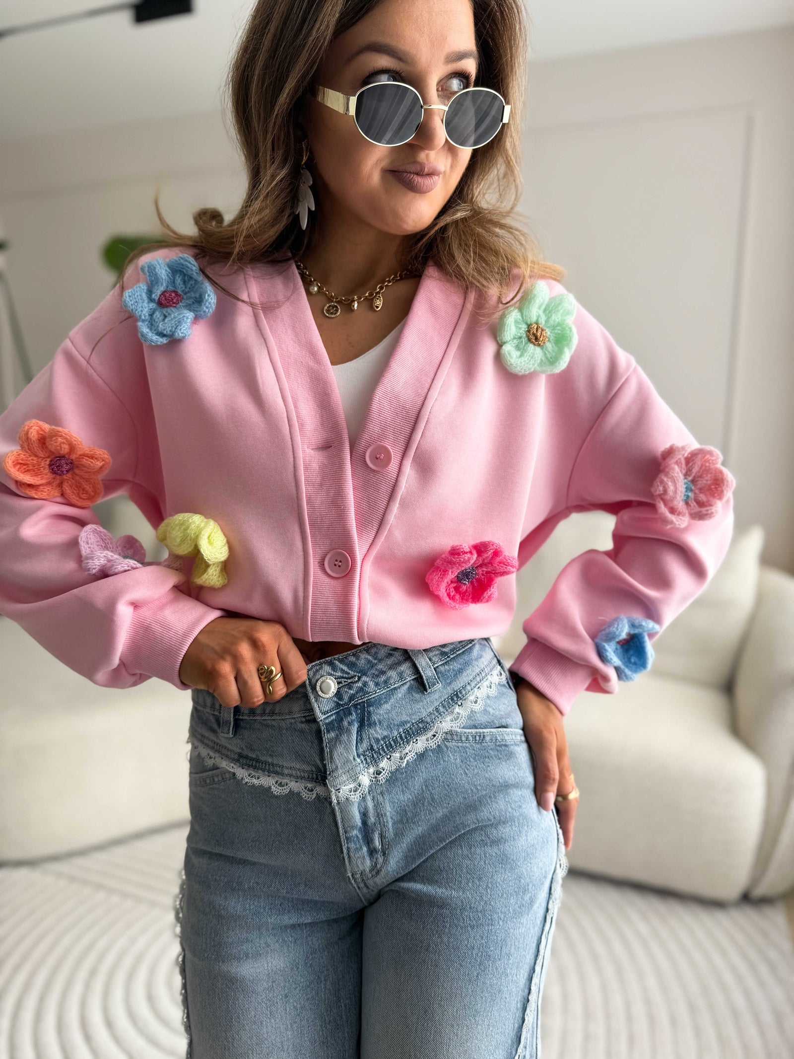 Cornelia sweater with flowers pink