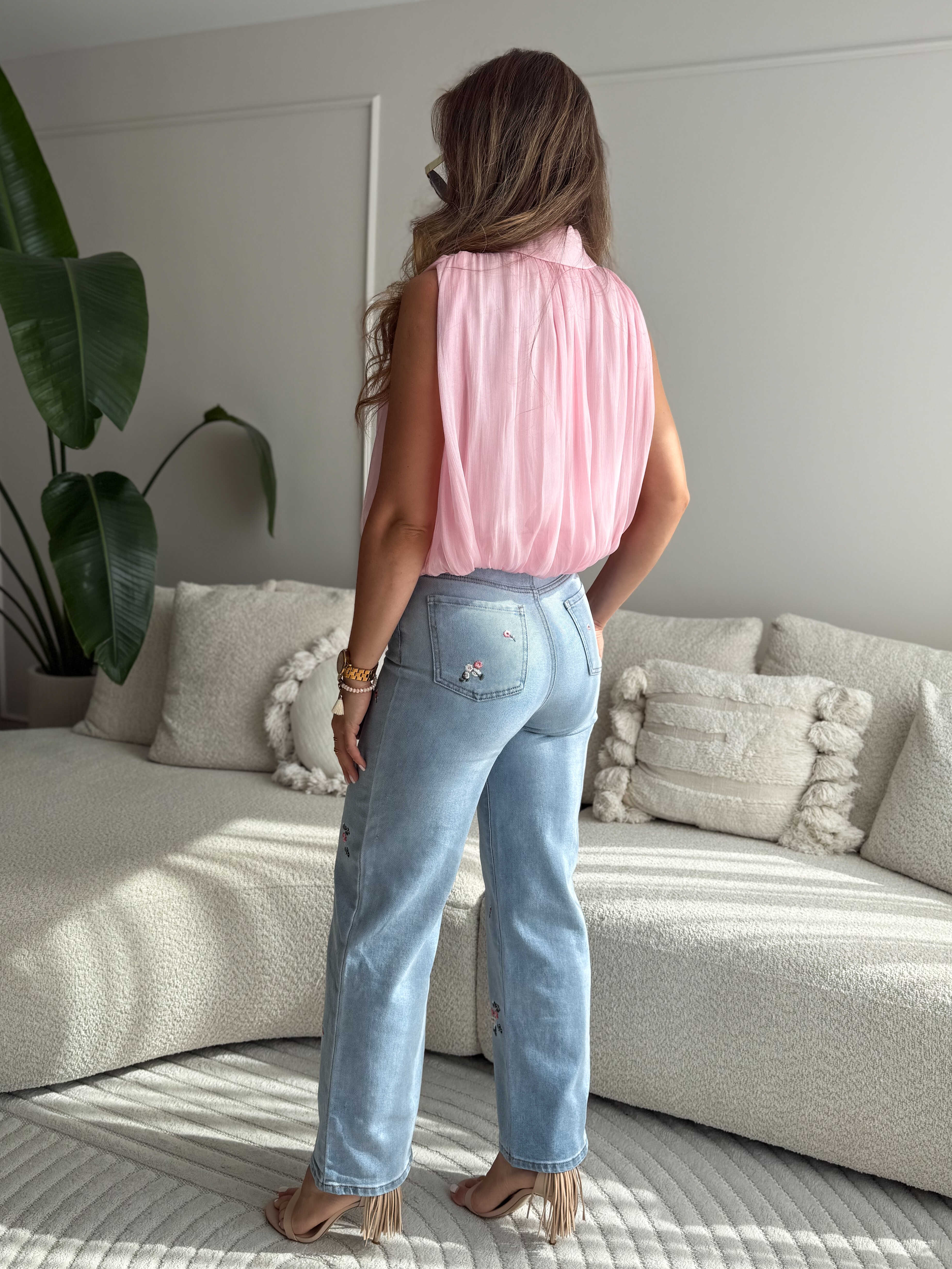 Lilly Jeans with flowers